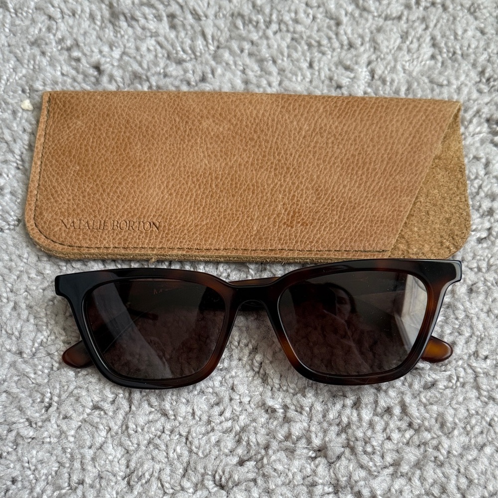 Natalie Borton Malibu sunglasses. Brown tortoise.
